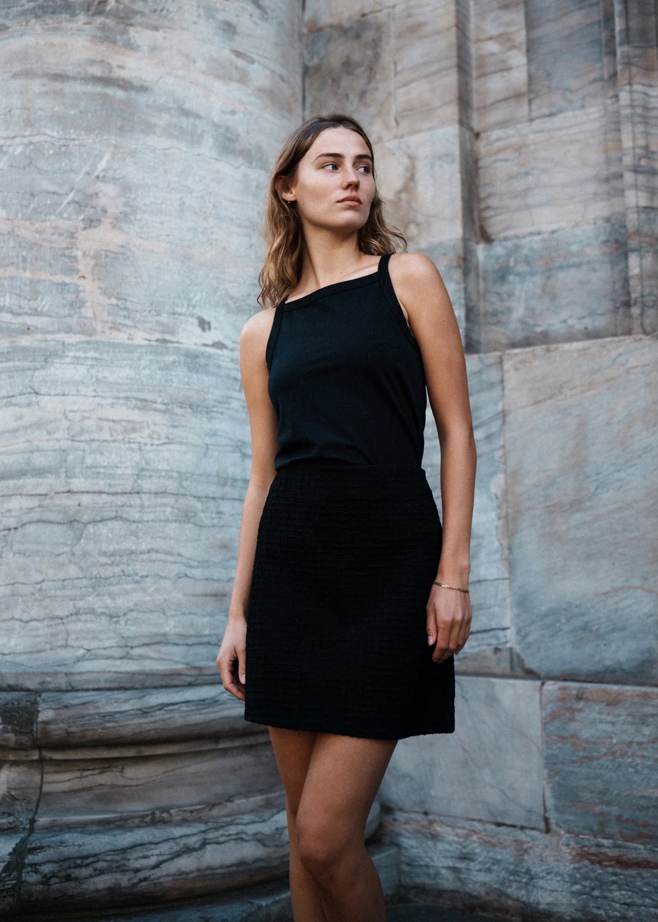 Gale skirt black