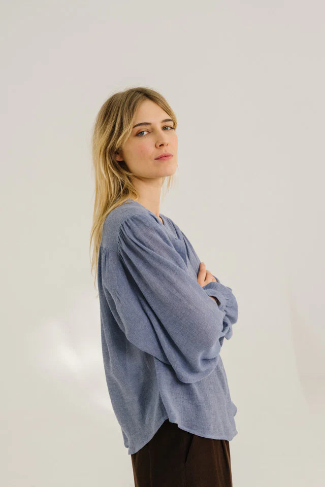 Gladis indigo