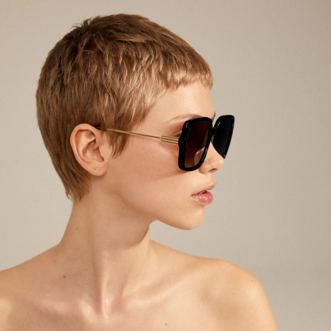Aliet black/gold