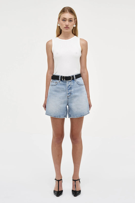 Eva short passenger