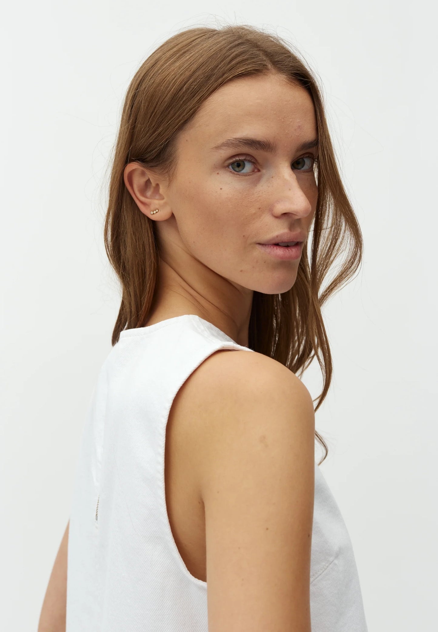 Rihne top white