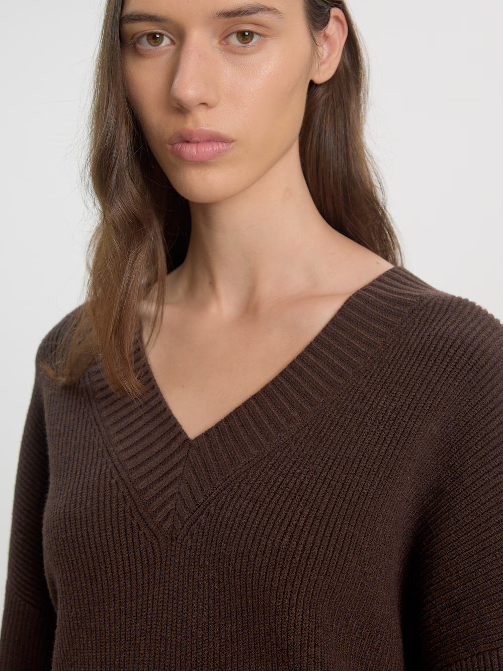 Rae jumper black coffee