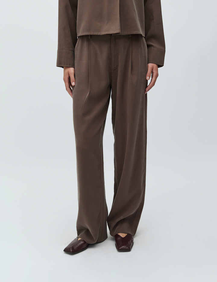 Daniell pants chocolate brown