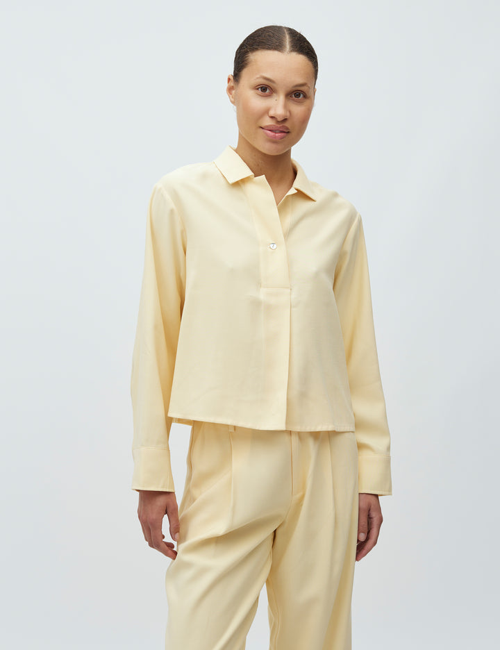 Elio top summer yellow