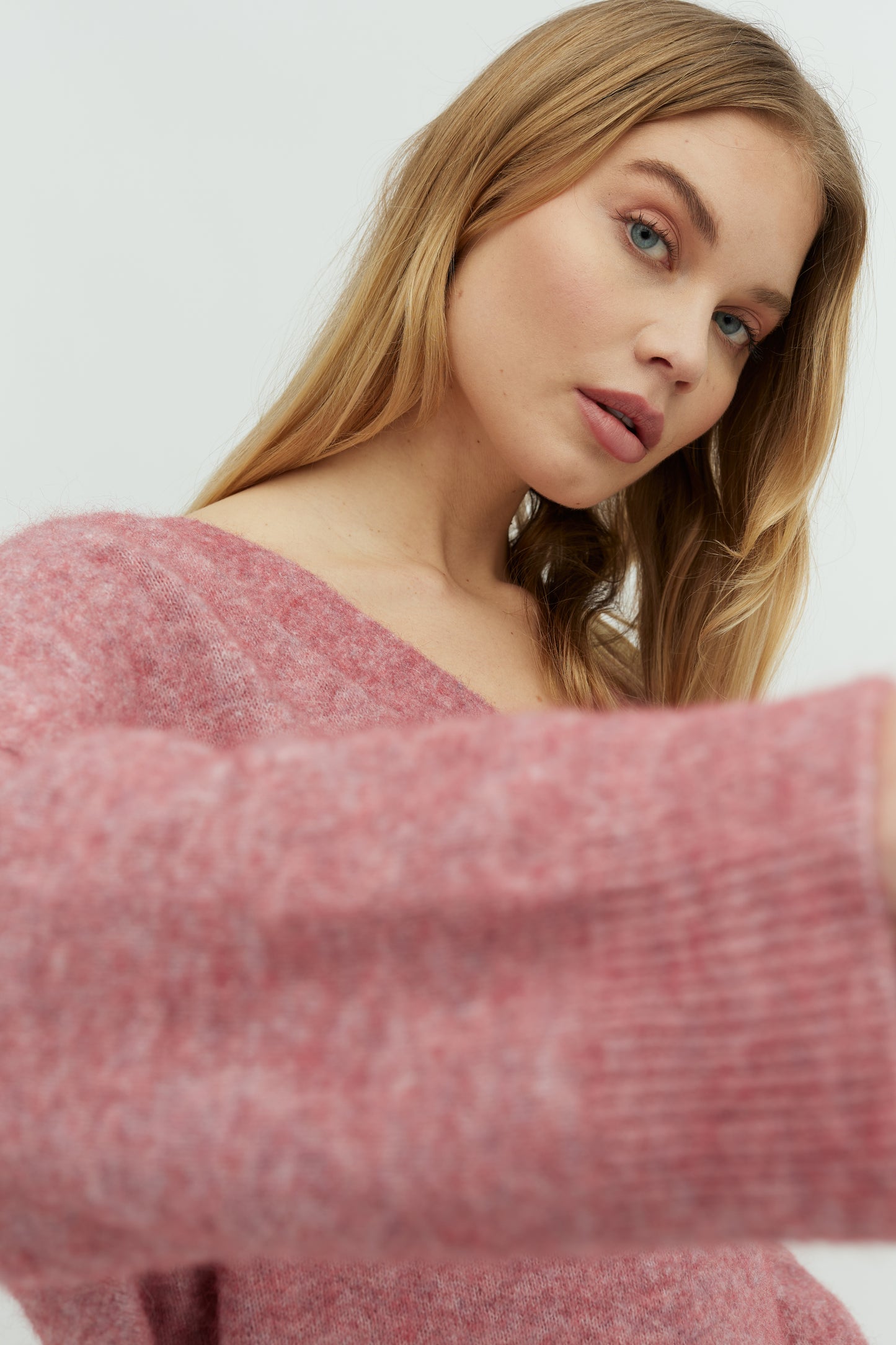 Charita knit rose melange