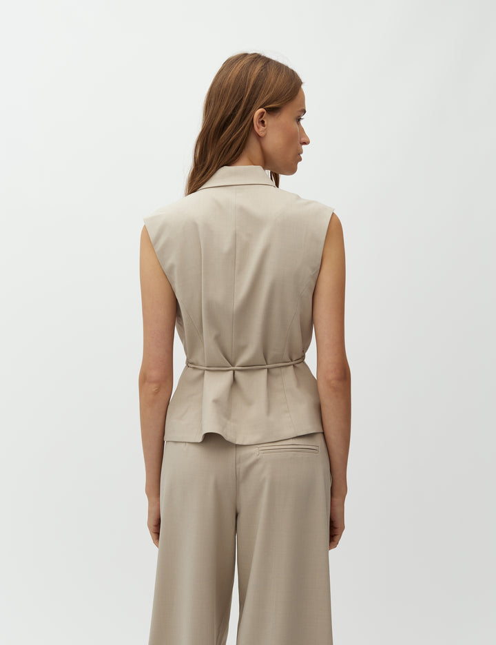 Evelora light sand
