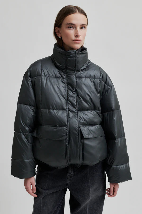 Gale jacket volcanic ash