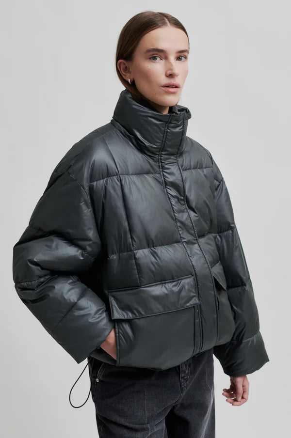 Gale jacket volcanic ash