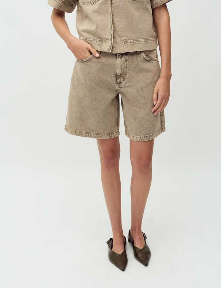 Sanira short beige washed