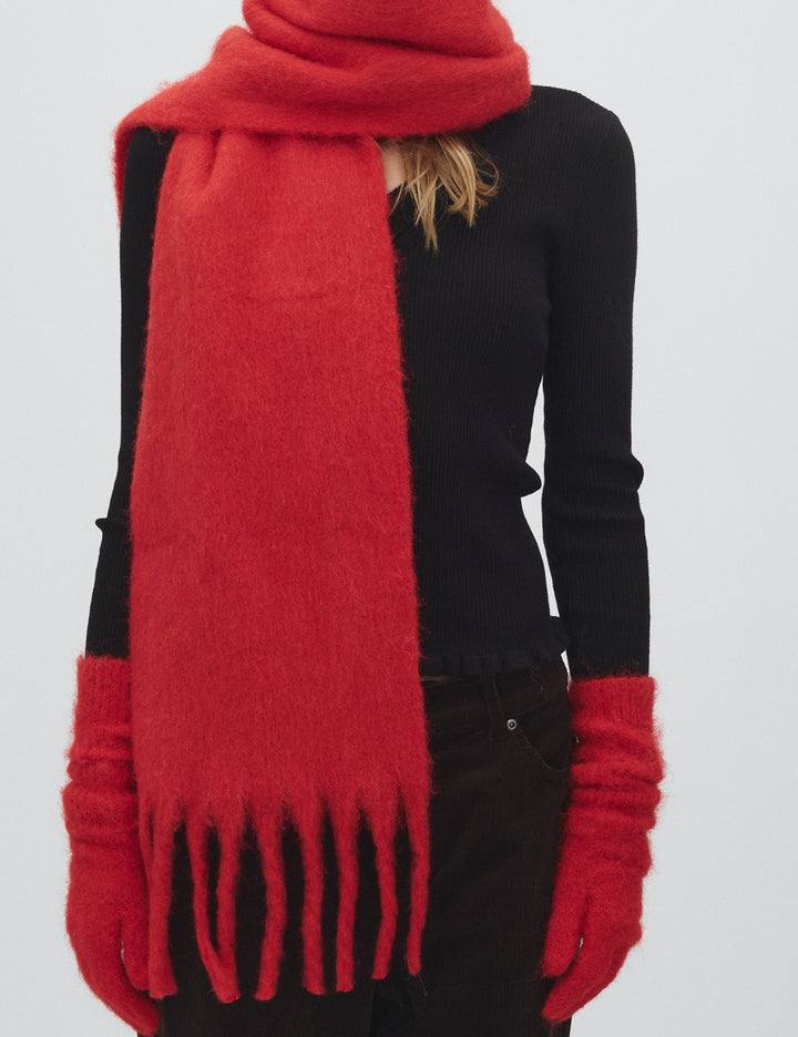 Mayliea scarf red aura