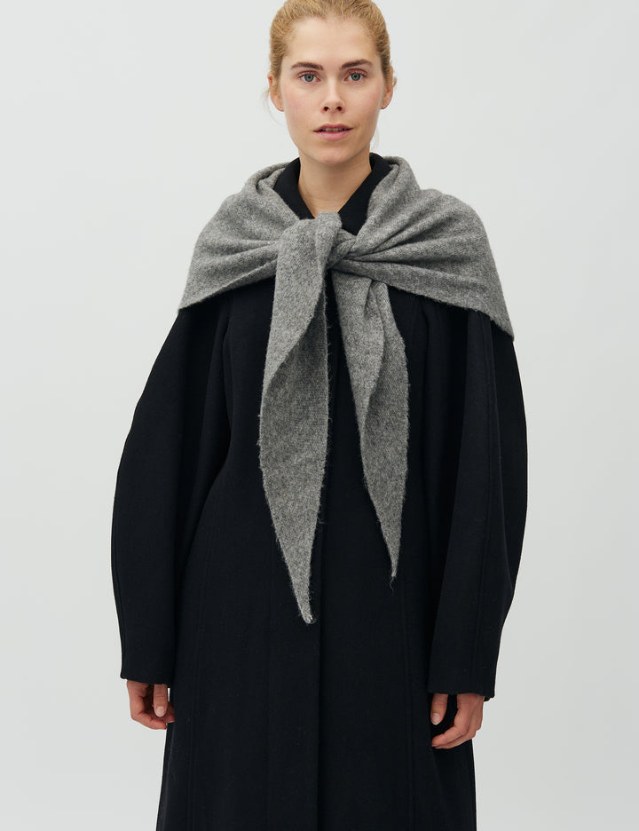 Sevyn  scarf medium grey