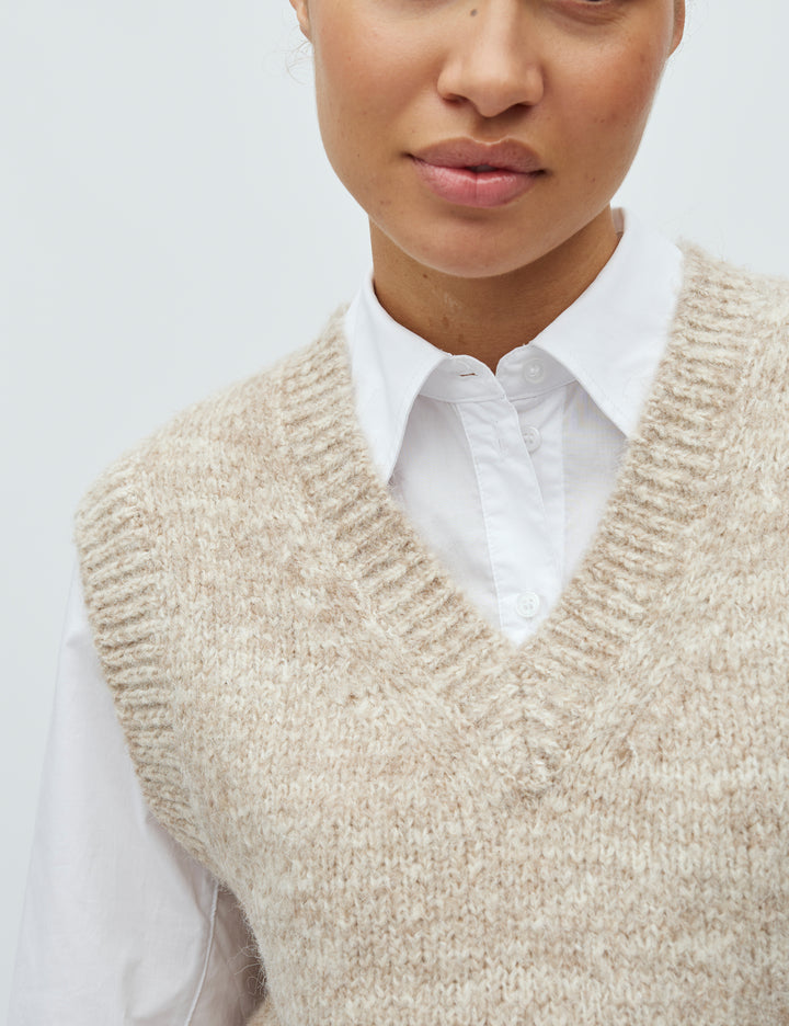 Allia knit oaty melange