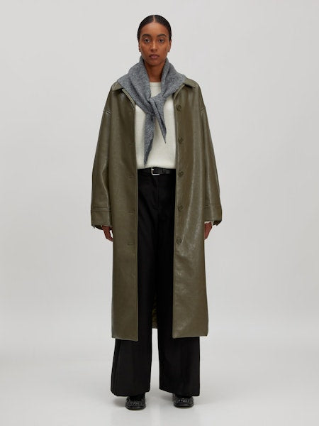 Elea coat grape leaf