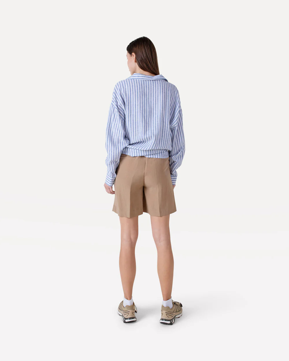 Moore pleated short cartouche