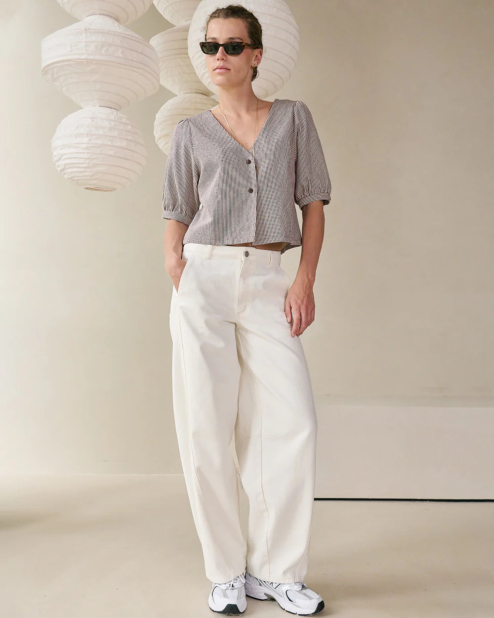 Vicky pants off white