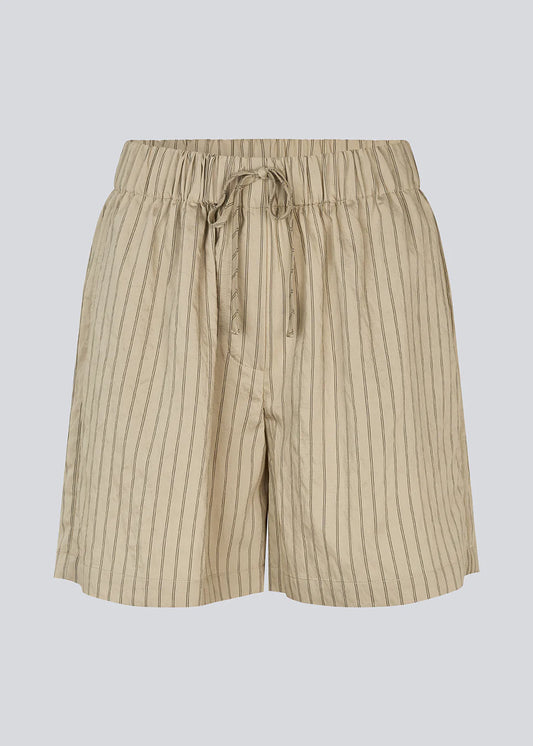 Nola short moss stripe