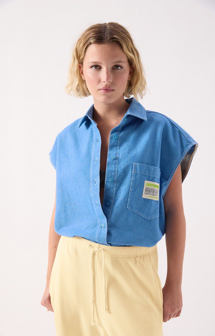 Pus shirt waterfall