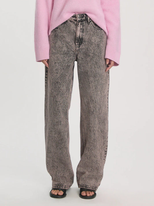 Theodora pink