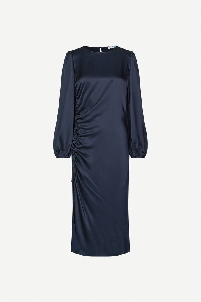 Saelvira dress salute
