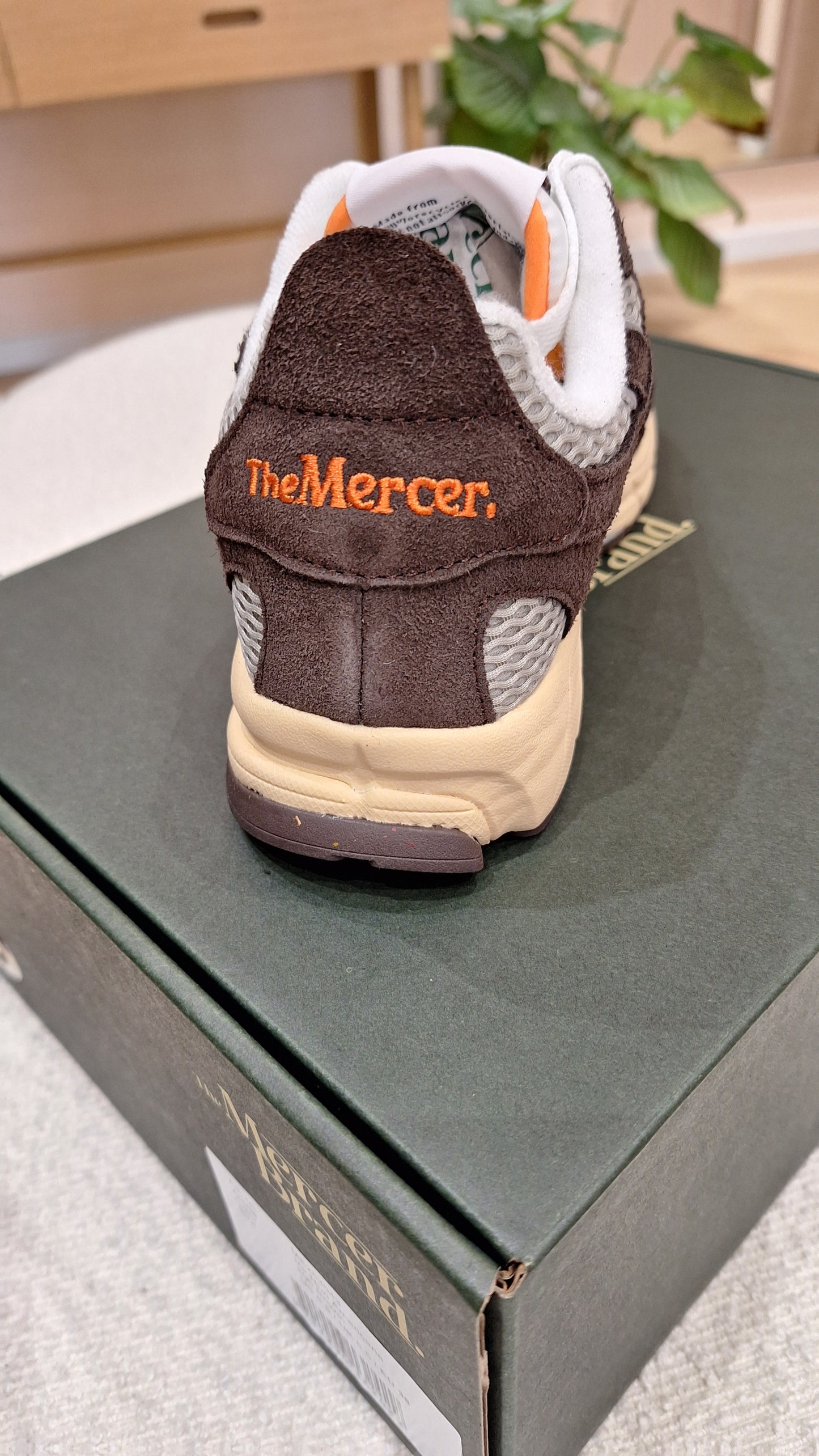 Re-run americana brown