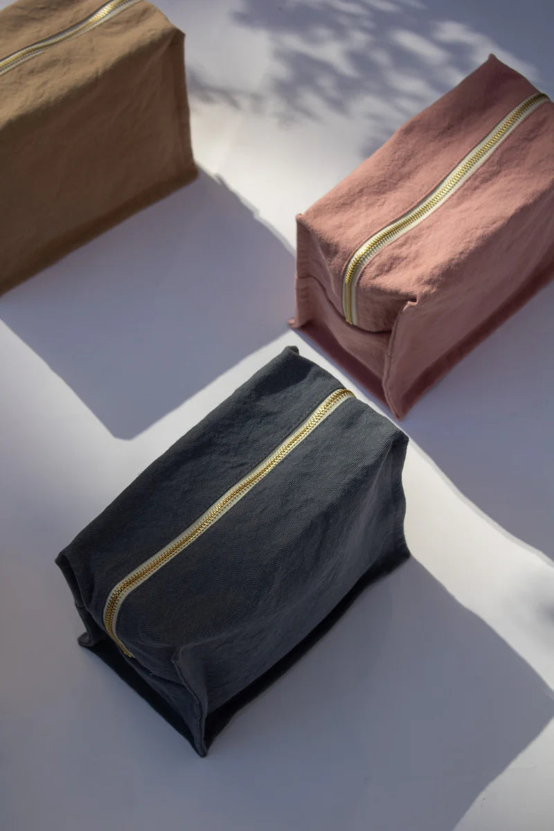 Trousse de toilette cube bois de rose
