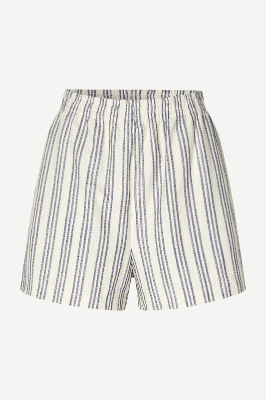 sakaja short natural