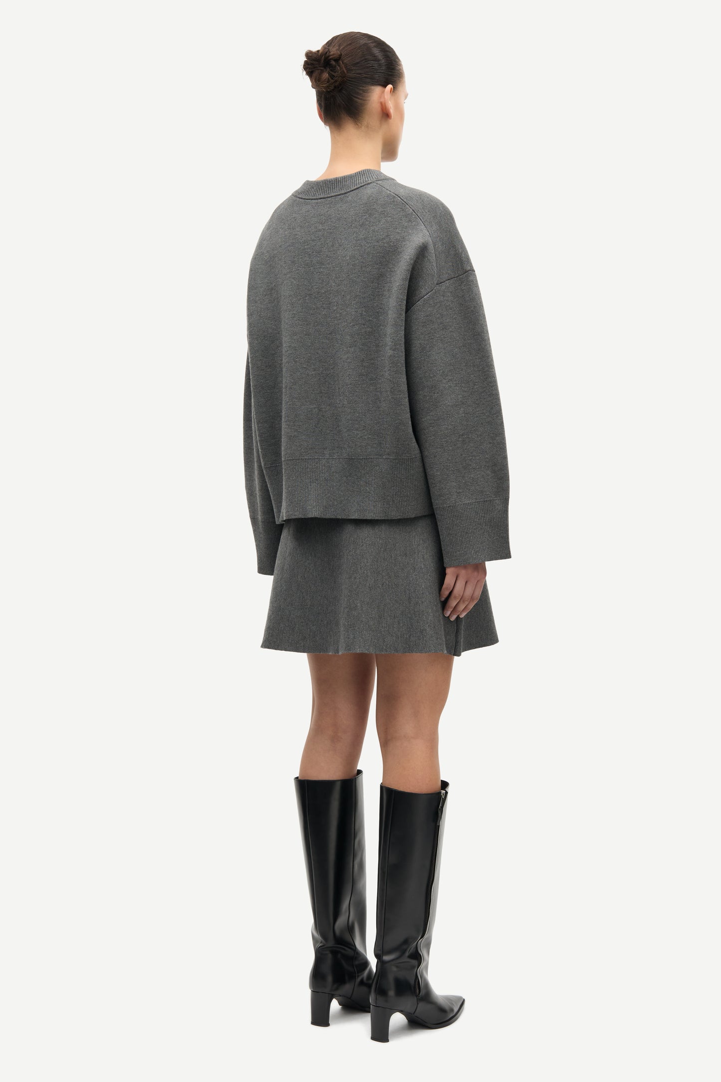 Salula v neck dark grey