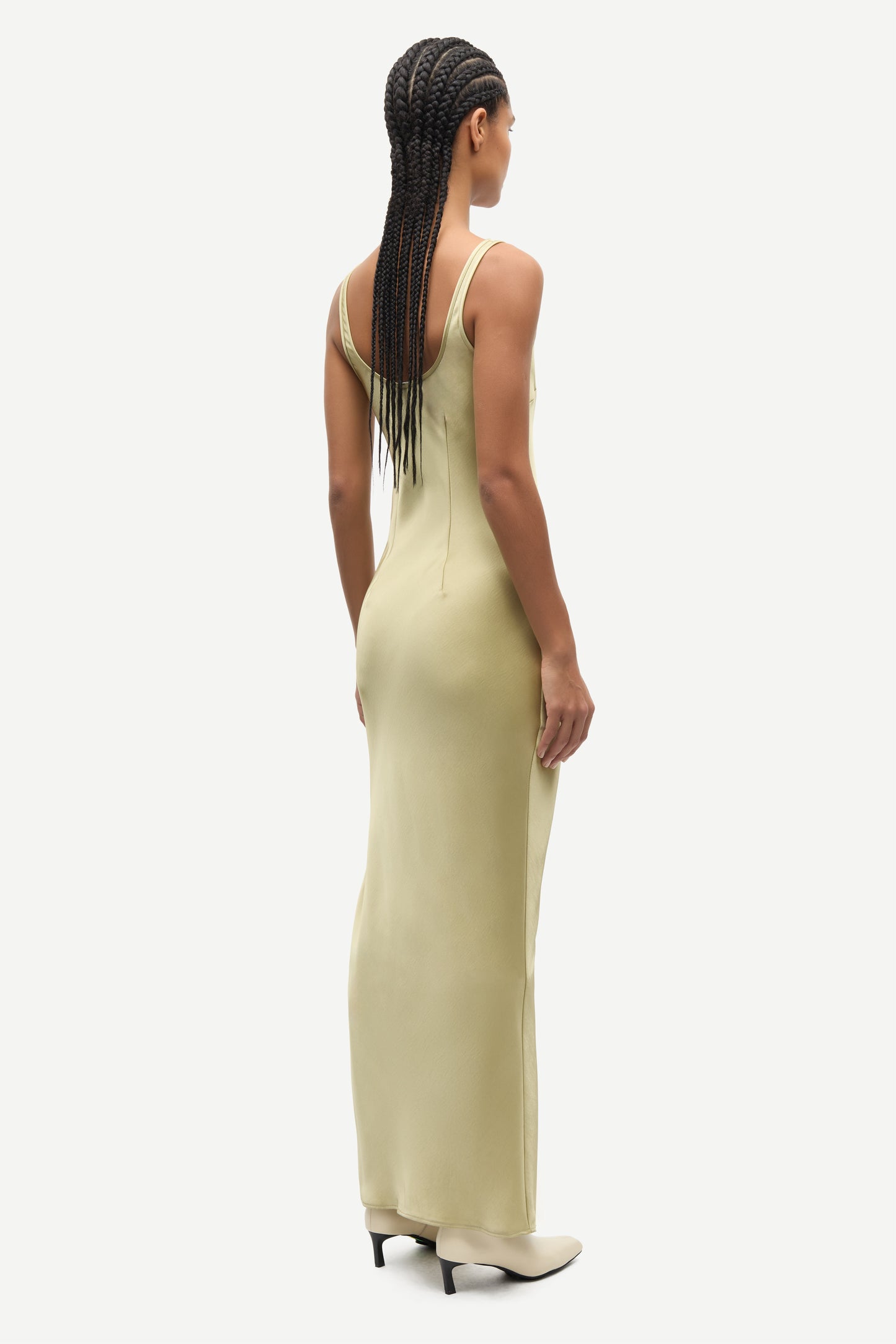 Sunna dress sage green