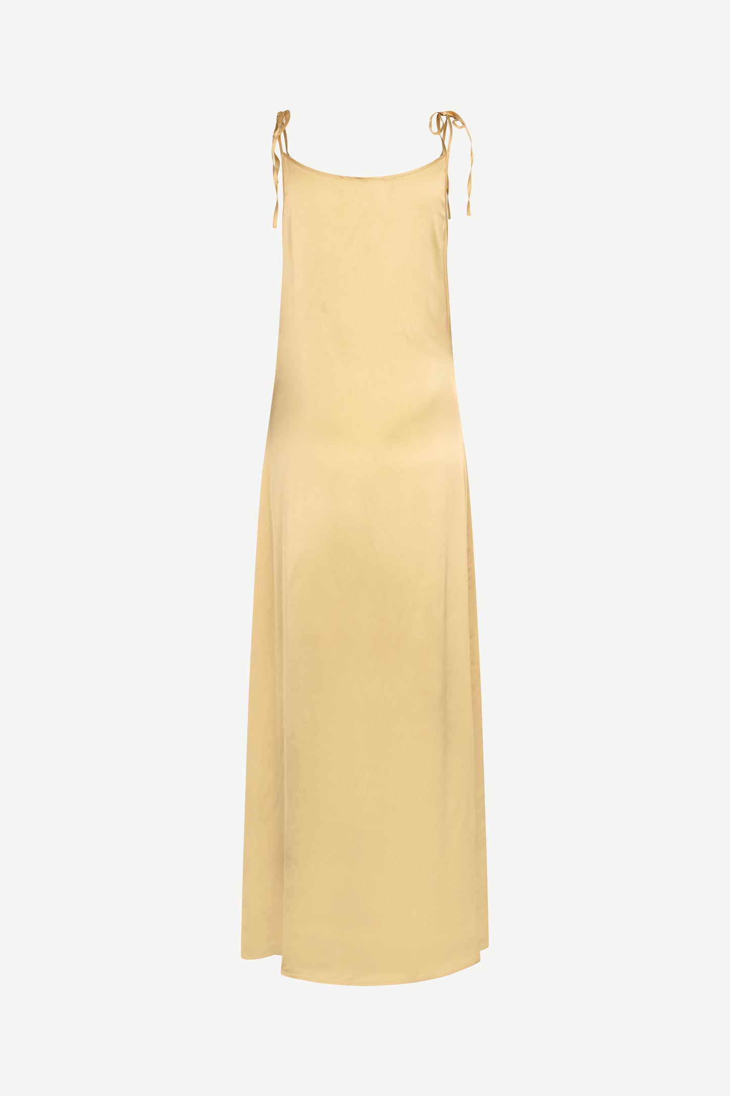 Saninga dress straw