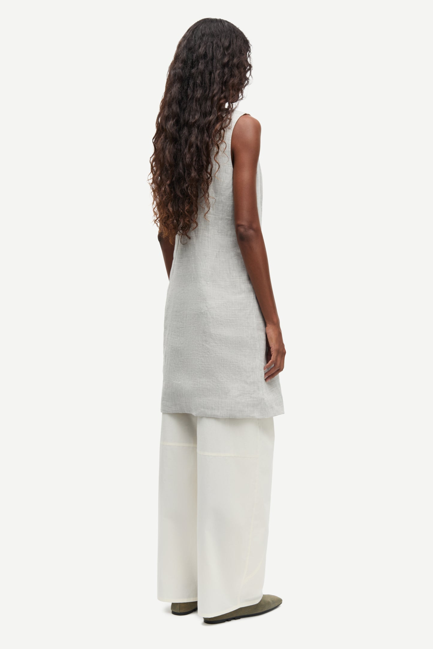 Saruman dress light grey