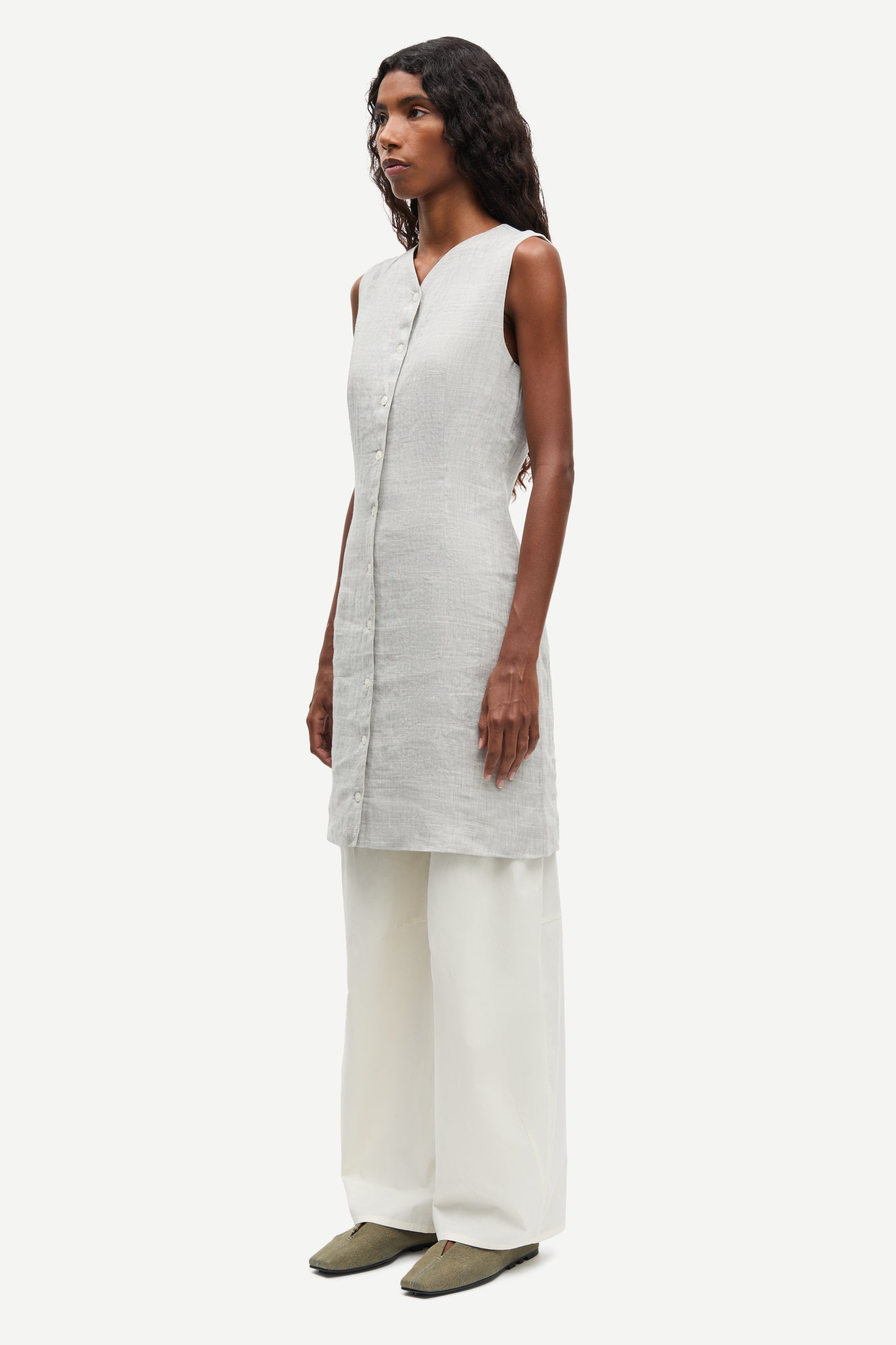 Saruman dress light grey