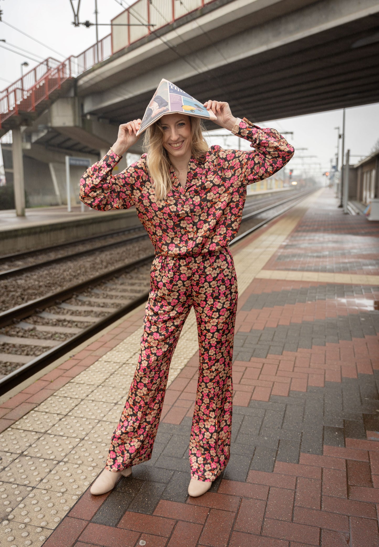 victory trouser camellia rose
